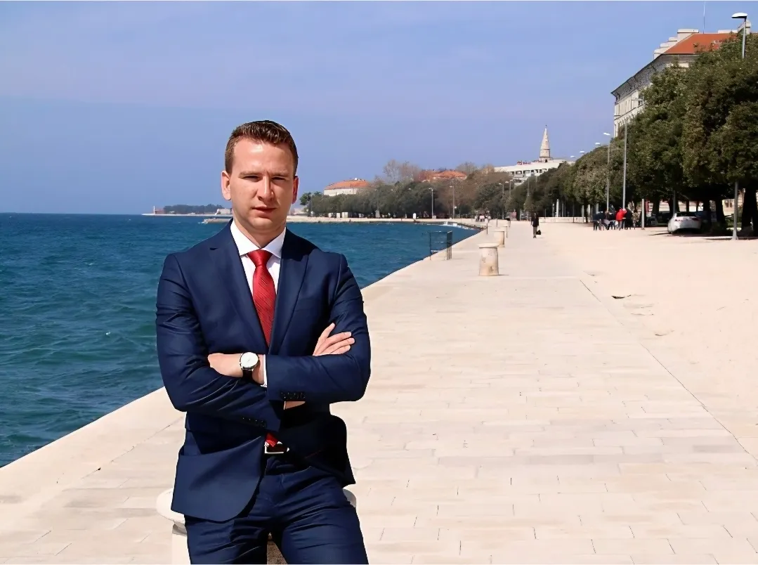 HDZ-ov “rekord” u dozvolama: Sve više papira, a sve manje prostora za građane