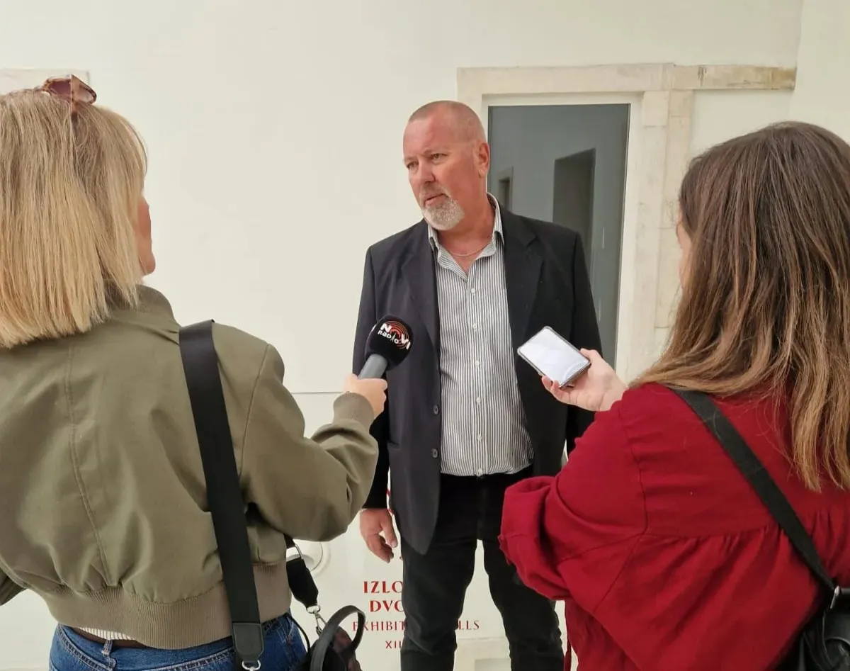 Barić: "Tko to nas bodule laže? Plenković obećao vodu do 2028., a papiri neće biti gotovi ni do kraja 2027."