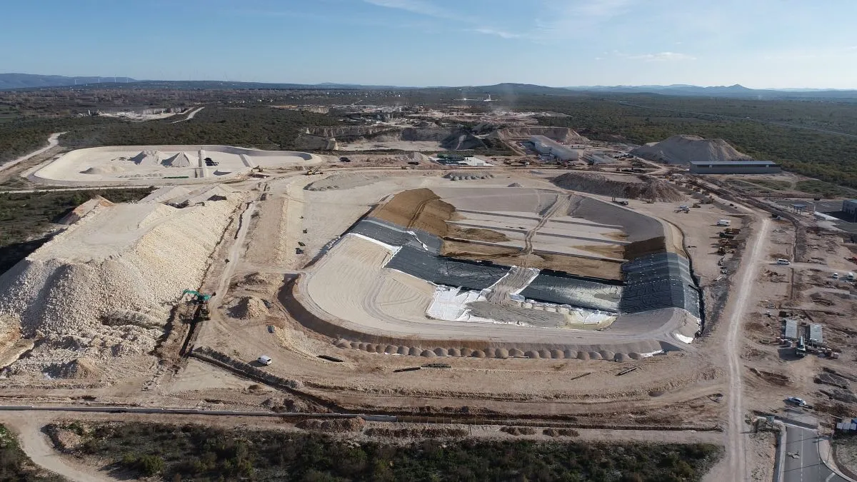 CGO Biljane – 20 godina "gradnje" i 90 milijuna eura kasnije: HDZ-ov projekt stoljeća pretvorio se u rupu bez dna