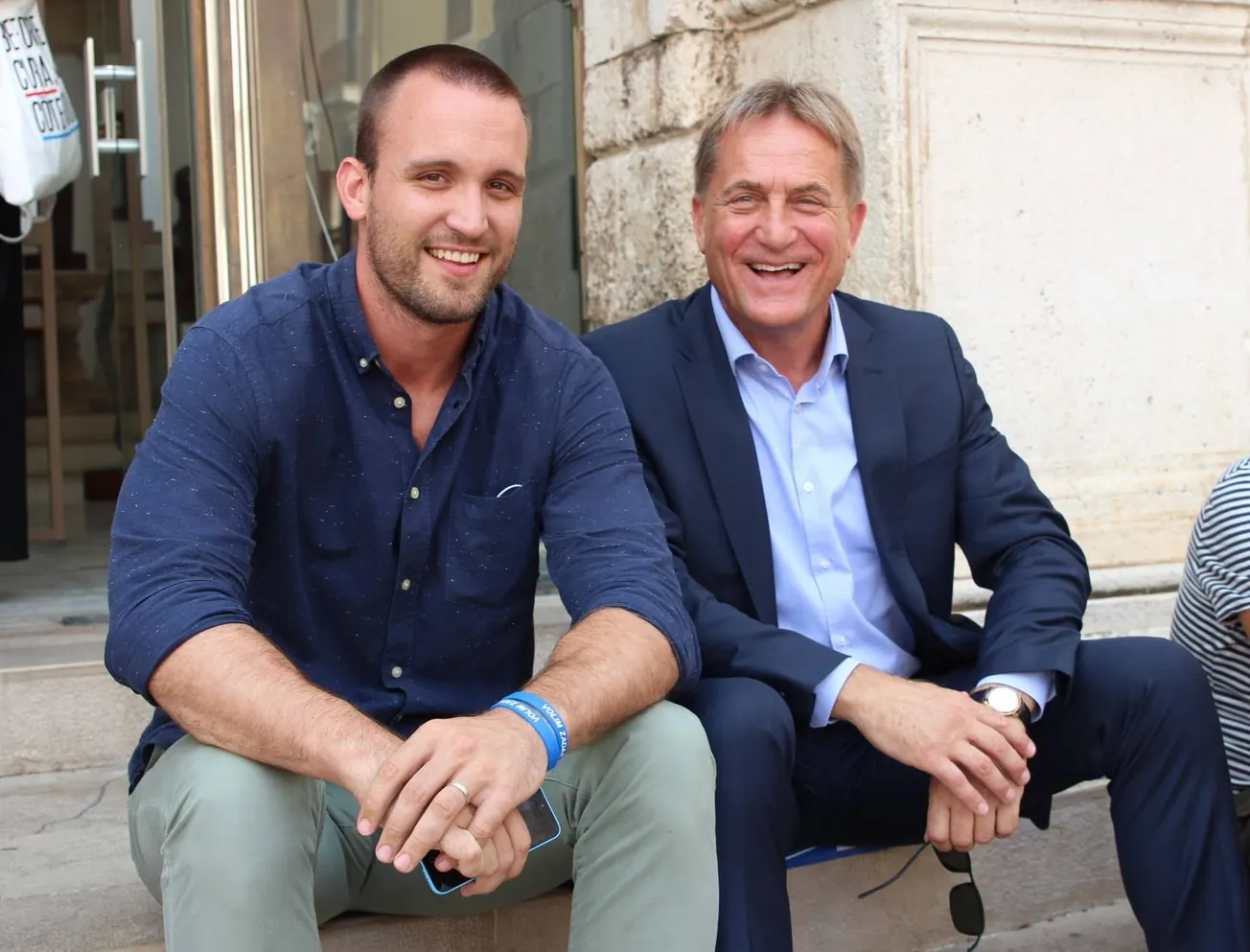 KALMETA I ERLIĆ OPET DIJELE PLIJEN – ISTI LJUDI, ISTE OPTUŽNICE, NOVA PARADIGMA HDZ-a! Unutarstranački izbori bez promjena, s optužnicama u pozadini