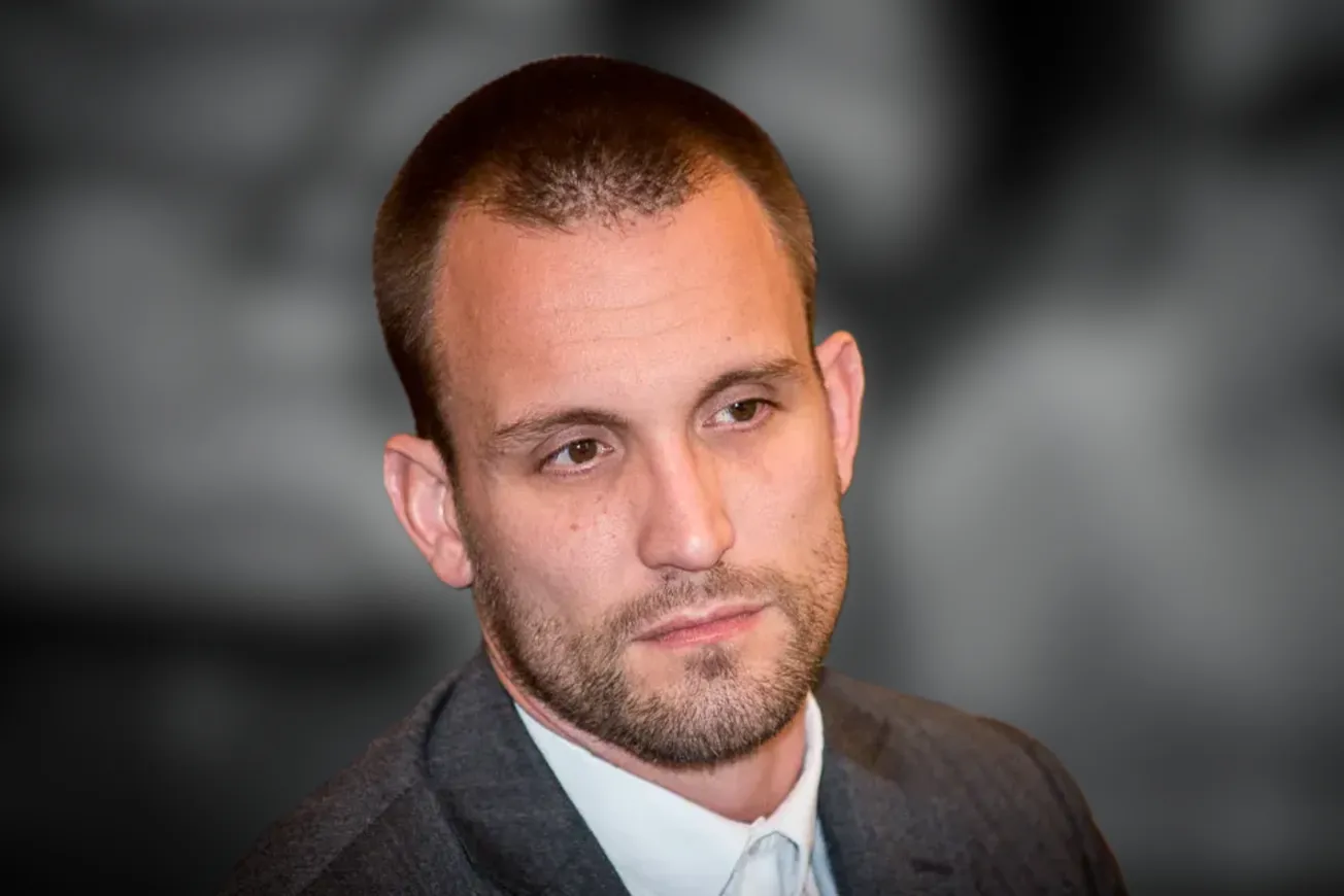 14 RADNIH MJESTA, PROMATRAČI ZA LOVU I ERLIĆEVA FARSA: "Transparentnost" kao kad su uhljebnicu Jurišićku instalirali za pročelnicu