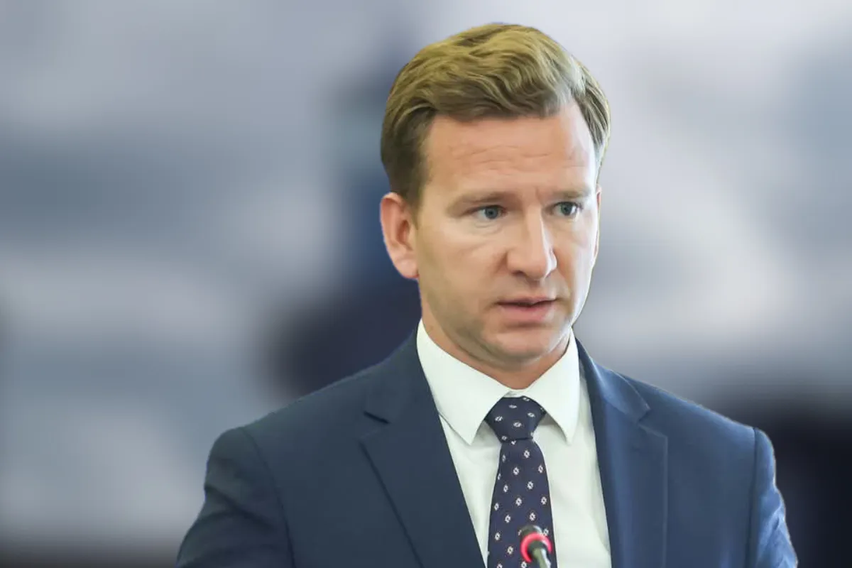 HDZ-ov karusel nastavlja se vrtjeti: Sikirić novi v.d.pročelnika Službe župana, Miletić "slučajno" našla mjesto u Ljekarni Zadar