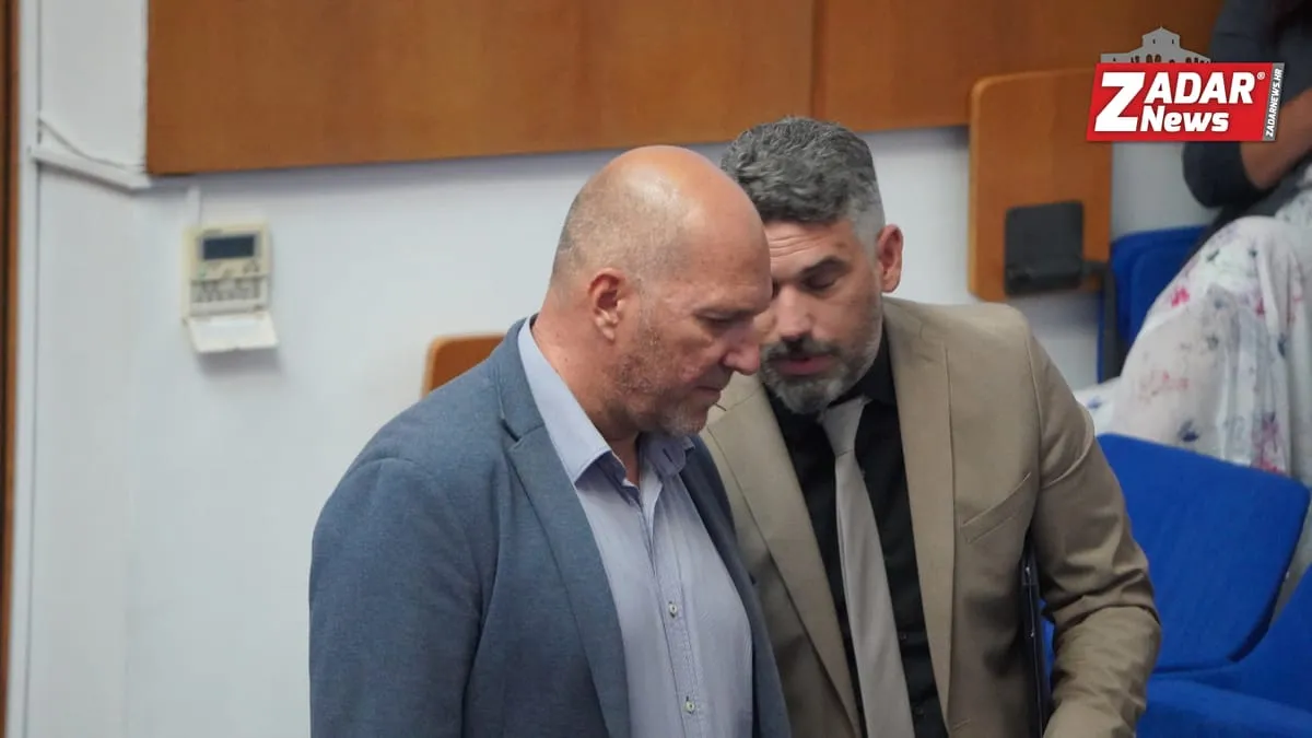 Ćurković i Vučetić u HDZ-ovom skeču koji izaziva osjećaj susramlja: jedan pita, drugi laže – a vrtić traje godinu dana!