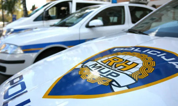 Incident u noćnom klubu: Jedna je ispolijevala pićem, druga joj čašom zamalo iskopala oko…