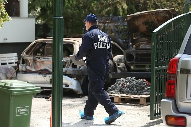 Ivanu Arbanasu zapalili cijeli vozni park i radni stroj!