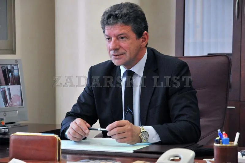 Dilber i ostali branitelji napustili skup nakon govora generala Lucića