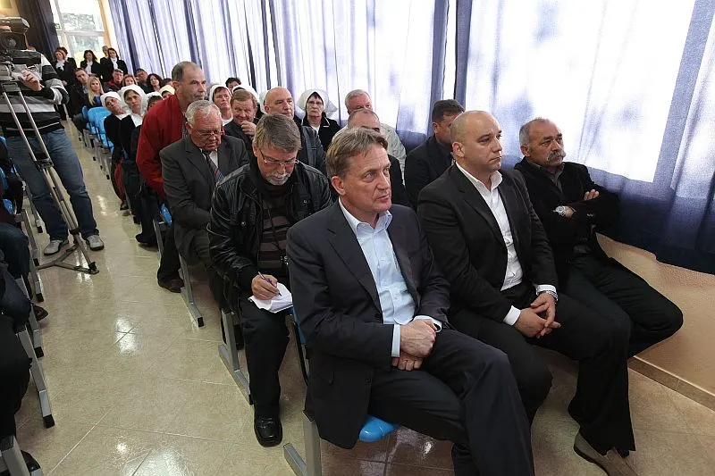 Kalmeta: Lakše je bilo kada smo imali škare i sukno!