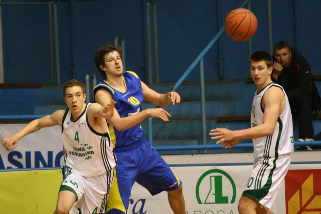 Novi domaći poraz za teške dane