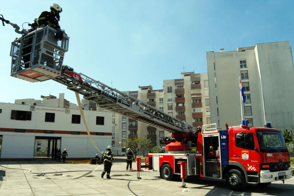 Dvije intervencije zadarskih vatrogasaca