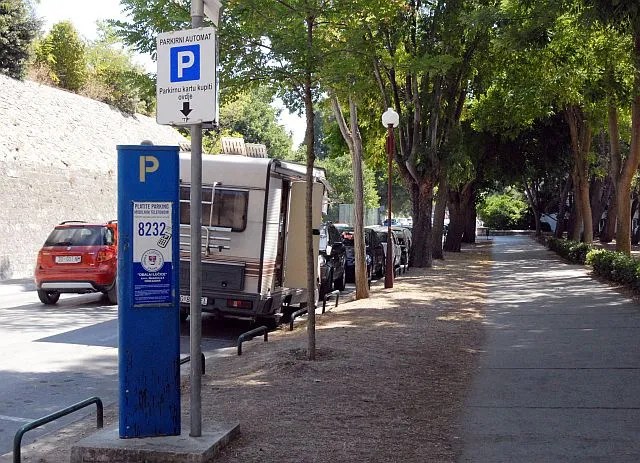 Od nedjelje parking u 1. i 2. zoni 10 i 12 kuna