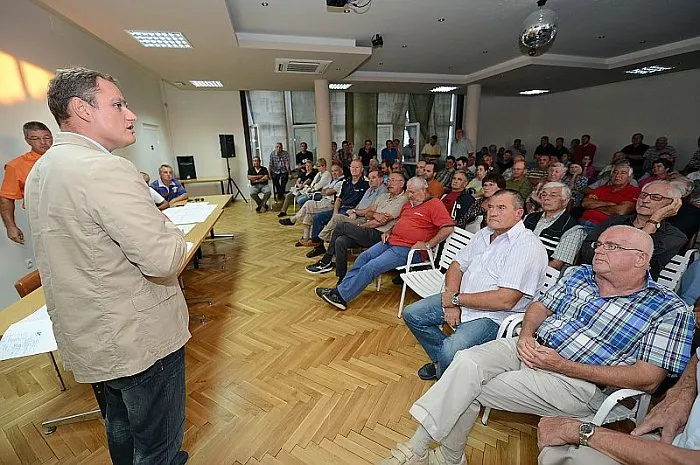 Stanovnici na Putu Juštine prosvjedovali