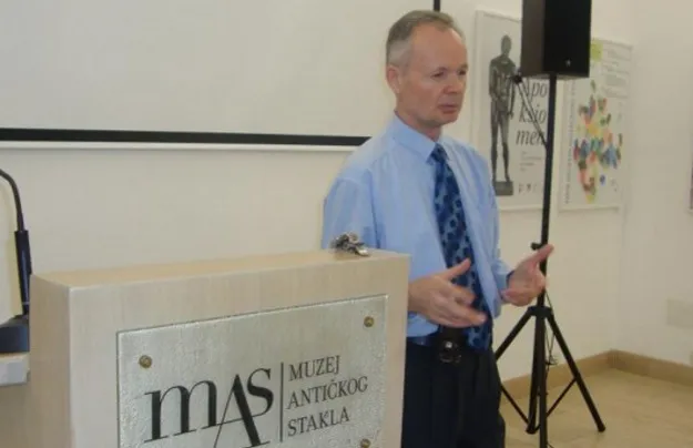 Zadarski sveučilišni profesor Poljaković: Ne bojim se zatvora, evo reći ću – homoseksualnost je bolest!