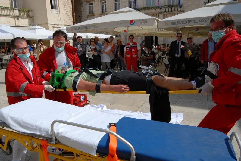 Mjesečno i tri tisuće intervencija