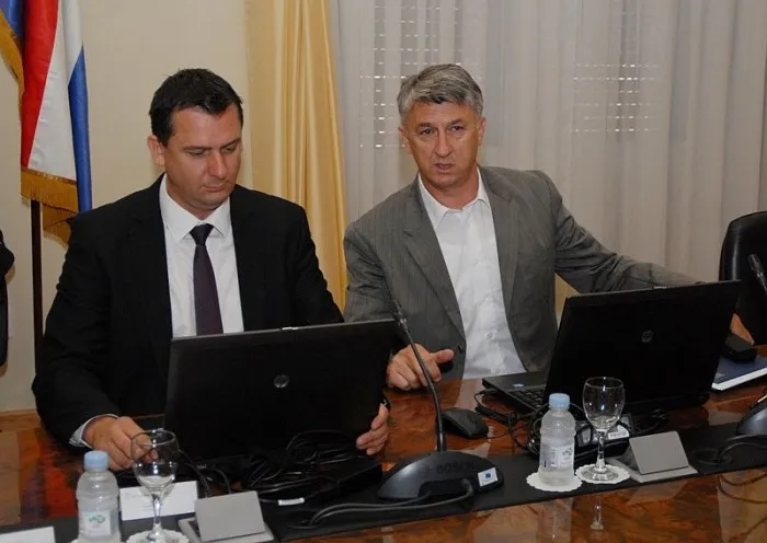 Longin prije izbora za dožupana prestao biti direktor