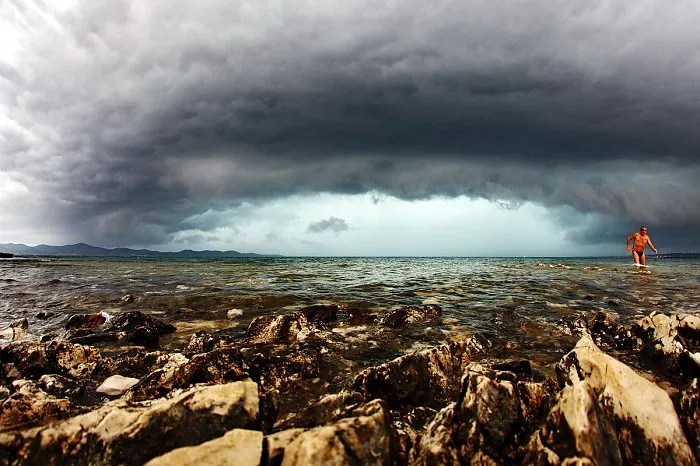 Na Zadar jutros palo 26 litara kiše po metru četvornom