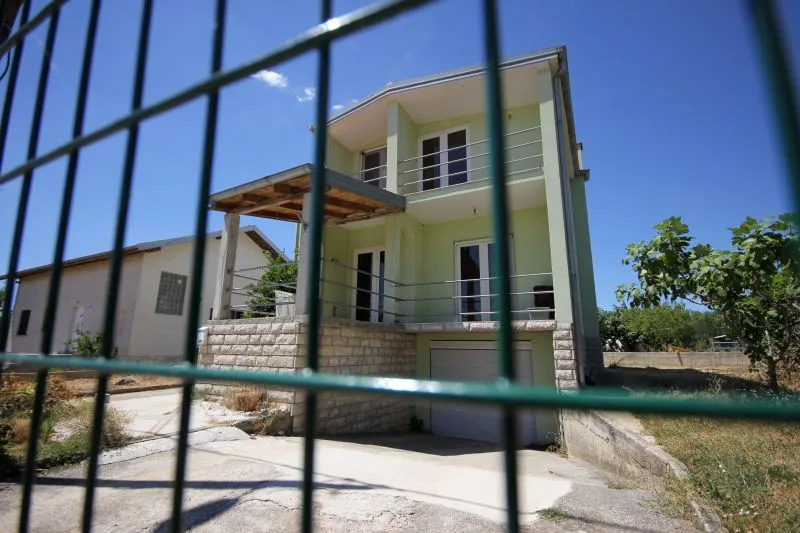 Lončar zbog kredita ostao bez obiteljske kuće