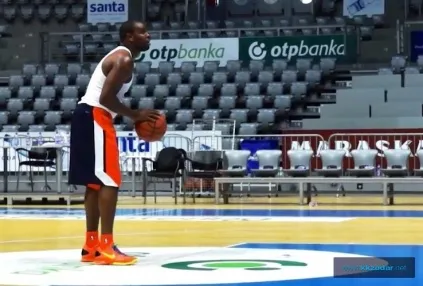 Jardine odlazi, Vladović dolazi?