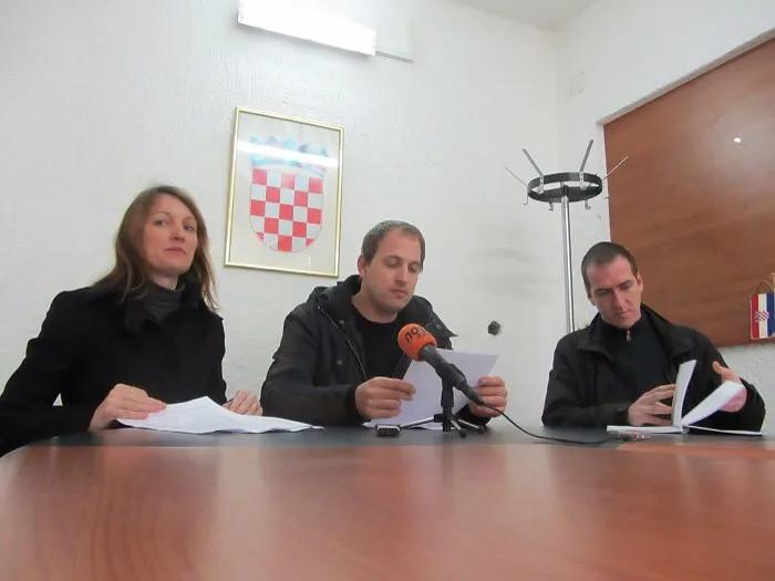 Akcija mladih za Centar za gospodarenje otpadom, ali uz razgovor s lokalnim stanovništvom