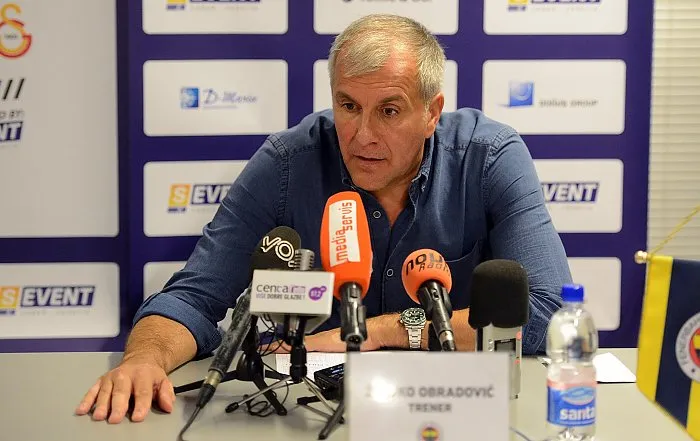 Ovacije Obradoviću, Zadar namučio Fener