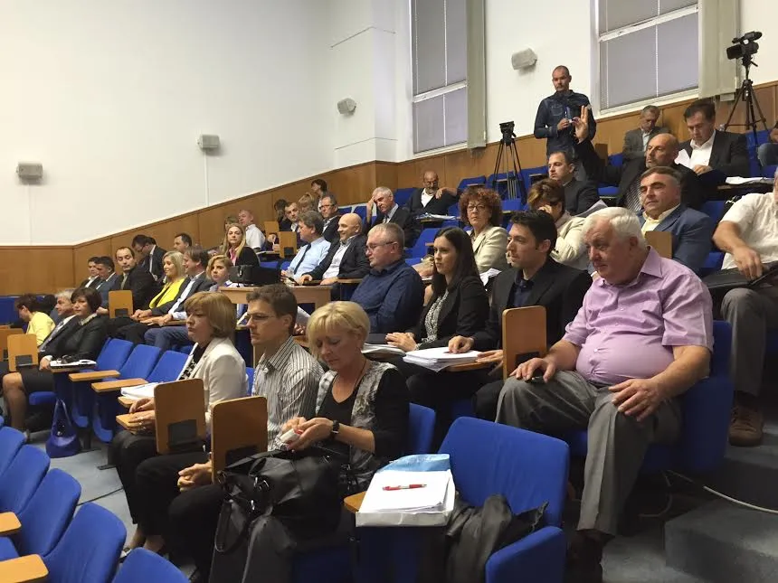 Zadarski dio oporbe poručio: Božidar Kalmeta mora dati ostavku!