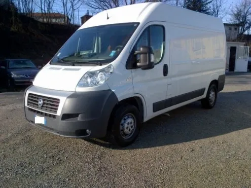 Zadarskoj policiji pripao jedan od 60 kombija