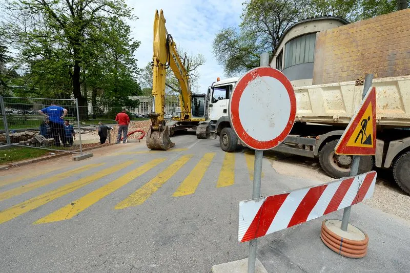 Radovi na tjedan dana zatvaraju Ulicu Narodnog lista