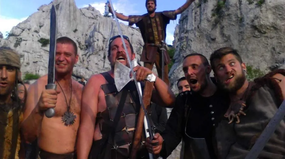 Zadrani se otrovali hranom na snimanju spota za “Game of war”