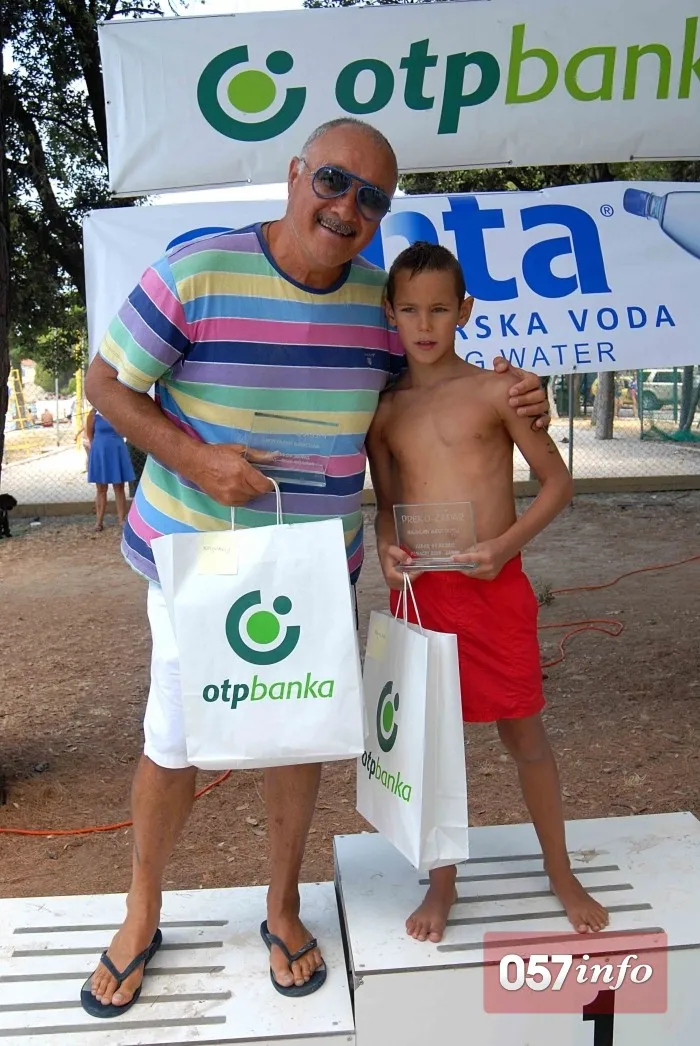 8-godišnjak i 71-godišnjak preplivali maraton Preko – Zadar