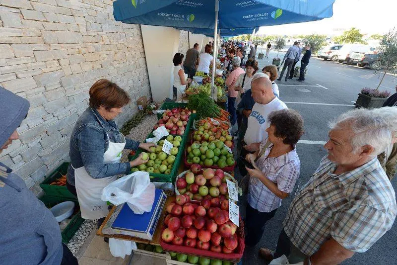 Dvije godine uspješnog poslovanja Seljačke tržnice