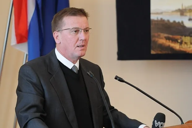 Povijesni revizionizam Zlatka Begonje: “Za dom spremni nema nikakvih loših konotacija”